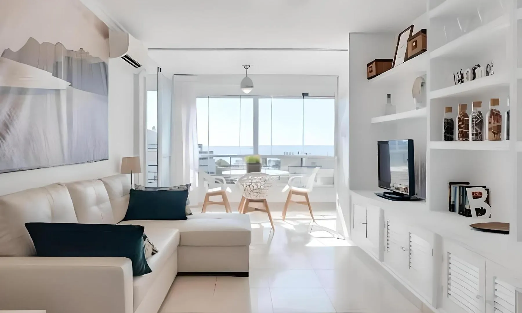 Precioso Apartamento Reformado Con Vistas Directas Al Mar Torremolinos