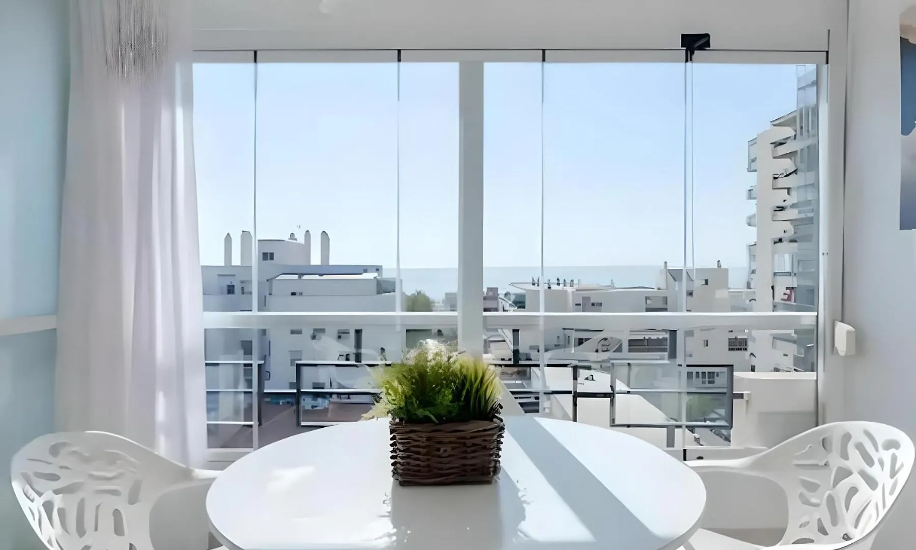 Precioso Apartamento Reformado Con Vistas Directas Al Mar Torremolinos 0*,  İspanya