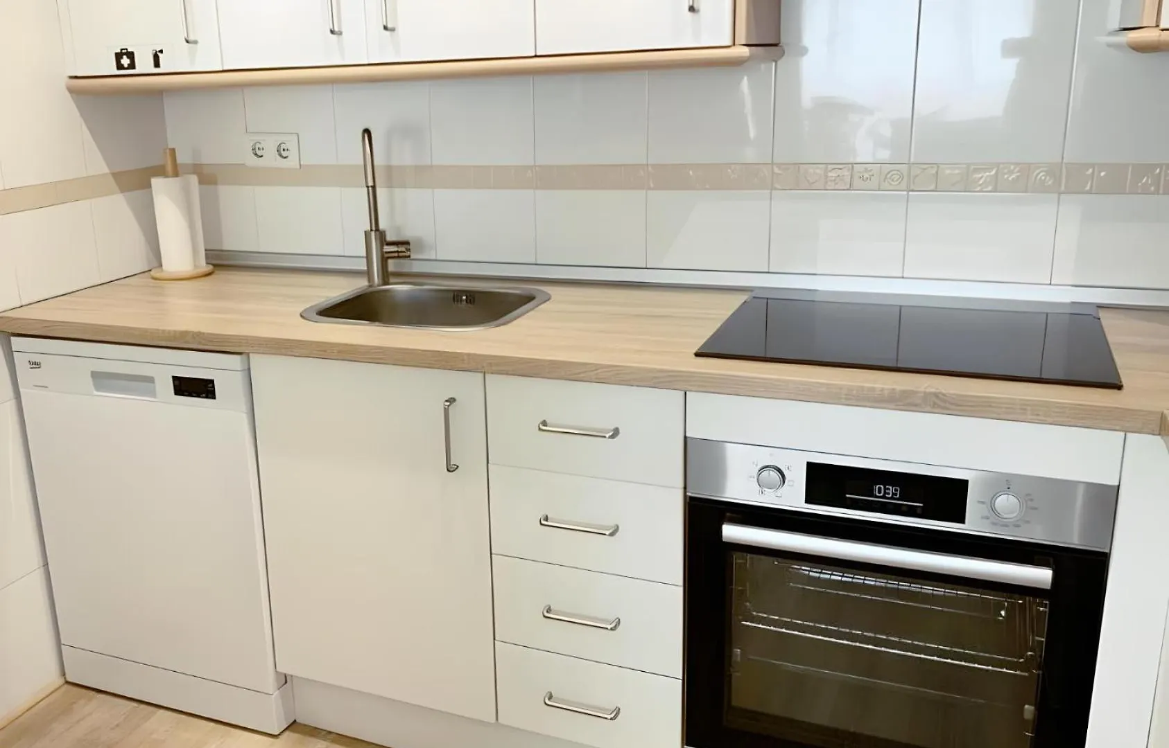 Precioso Apartamento Reformado Con Vistas Directas Al Mar Torremolinos 0*,  İspanya