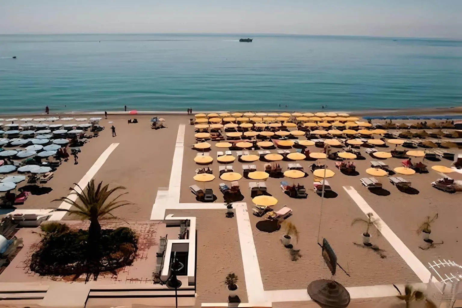 Daire Precioso Apartamento Reformado Con Vistas Directas Al Mar Torremolinos